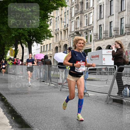 14.06.2026 - REWE Women's Run J. Mangold http://msf.ph/oto/9768598 14.06.2026 09:47:05 Ziel 10386, 10488, 10994 meine-sportfotos.de