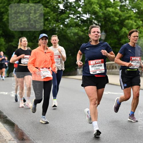 14.06.2026 - REWE Women's Run Dr. Thomas Lammeyer http://msf.ph/oto/9768600 14.06.2026 09:45:21 Laufen 10780, 57, 10945, 11201, 10946 meine-sportfotos.de
