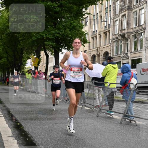 14.06.2026 - REWE Women's Run J. Mangold http://msf.ph/oto/9768642 14.06.2026 09:47:21 Ziel 10120, 10206, 10790, 10808 meine-sportfotos.de