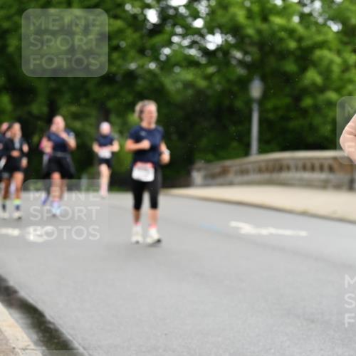14.06.2026 - REWE Women's Run Dr. Thomas Lammeyer http://msf.ph/oto/9768645 14.06.2026 09:45:24 Laufen 11, 7 meine-sportfotos.de