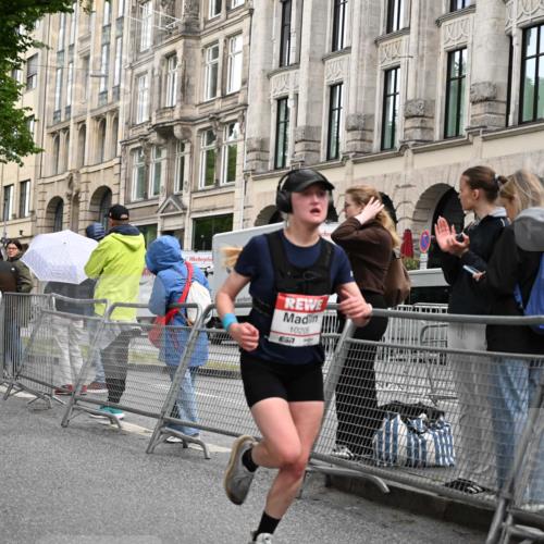 14.06.2026 - REWE Women's Run J. Mangold http://msf.ph/oto/9768665 14.06.2026 09:47:24 Ziel 10120, 10206, 10790, 10808 meine-sportfotos.de