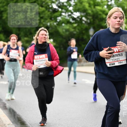 14.06.2026 - REWE Women's Run Dr. Thomas Lammeyer http://msf.ph/oto/9768712 14.06.2026 09:45:29 Laufen 11006, 10421 meine-sportfotos.de