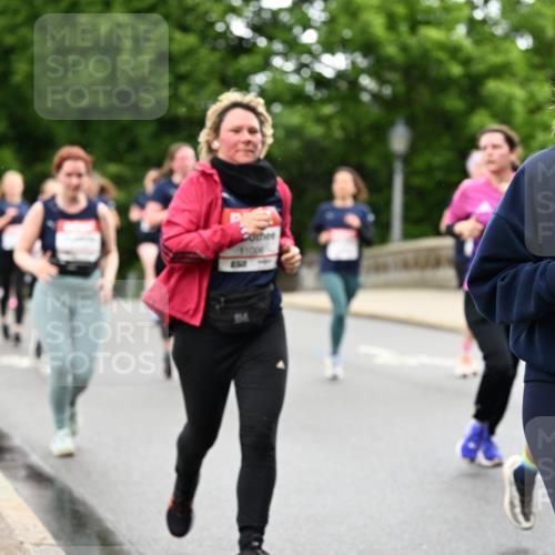 14.06.2026 - REWE Women's Run Dr. Thomas Lammeyer http://msf.ph/oto/9768716 14.06.2026 09:45:29 Laufen 10421 meine-sportfotos.de