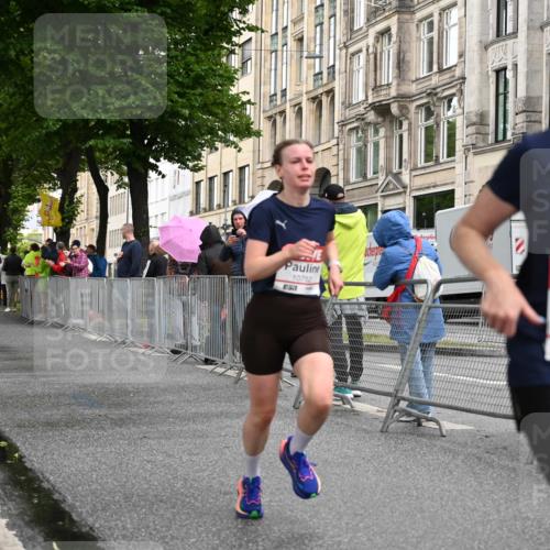 14.06.2026 - REWE Women's Run J. Mangold http://msf.ph/oto/9768722 14.06.2026 09:47:51 Ziel 10273, 10489, 10752 meine-sportfotos.de