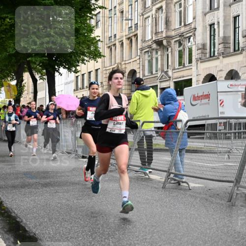 14.06.2026 - REWE Women's Run J. Mangold http://msf.ph/oto/9768737 14.06.2026 09:48:03 Ziel 10573, 10755, 10827, 10843, 10935, 11097 meine-sportfotos.de