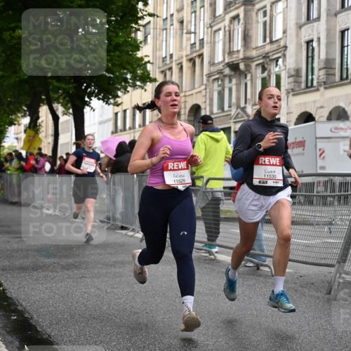 14.06.2026 - REWE Women's Run J. Mangold http://msf.ph/oto/9768787 14.06.2026 09:48:21 Ziel 10115, 11141, 11529, 11530 meine-sportfotos.de