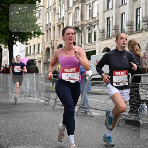 14.06.2026 - REWE Women's Run J. Mangold http://msf.ph/oto/9768789 14.06.2026 09:48:22 Ziel 10115, 11141, 11529, 11530 meine-sportfotos.de