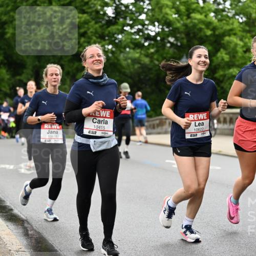 14.06.2026 - REWE Women's Run Dr. Thomas Lammeyer http://msf.ph/oto/9768829 14.06.2026 09:45:38 Laufen 10817, 10415, 7, 10622, 10733, 7 meine-sportfotos.de