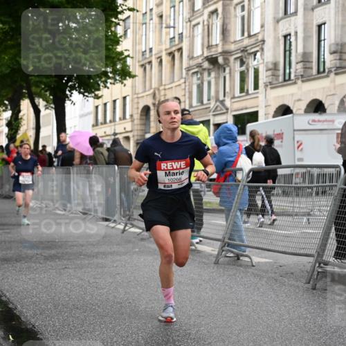 14.06.2026 - REWE Women's Run J. Mangold http://msf.ph/oto/9768830 14.06.2026 09:48:33 Ziel 10215, 10266, 10407, 10642, 10929 meine-sportfotos.de