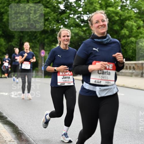 14.06.2026 - REWE Women's Run Dr. Thomas Lammeyer http://msf.ph/oto/9768838 14.06.2026 09:45:38 Laufen 106, 57, 10817, 10415 meine-sportfotos.de