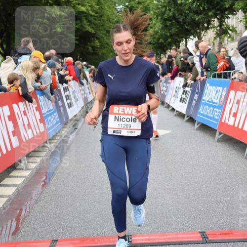 14.06.2026 - REWE Women's Run Strokosch-Dieckow http://msf.ph/oto/9768840 14.06.2026 09:53:33 Ziel 10107, 10794, 10952, 11289 meine-sportfotos.de