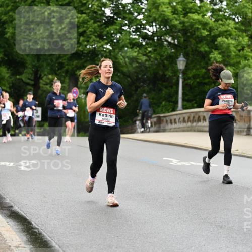 14.06.2026 - REWE Women's Run Dr. Thomas Lammeyer http://msf.ph/oto/9768855 14.06.2026 09:45:40 Laufen 10663, 571 meine-sportfotos.de