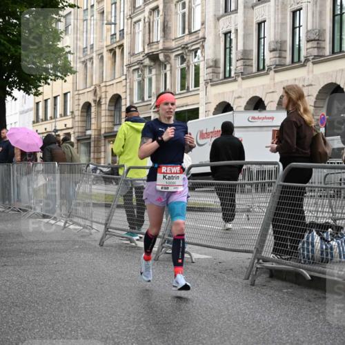 14.06.2026 - REWE Women's Run J. Mangold http://msf.ph/oto/9768865 14.06.2026 09:48:40 Ziel 10074, 10095, 10106, 10407, 10642 meine-sportfotos.de