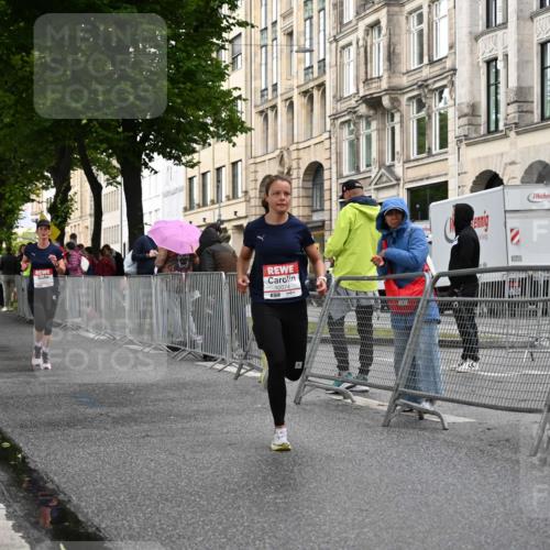 14.06.2026 - REWE Women's Run J. Mangold http://msf.ph/oto/9768879 14.06.2026 09:48:45 Ziel 10074, 10095, 10106, 10233 meine-sportfotos.de