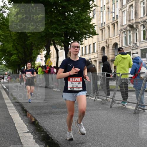 14.06.2026 - REWE Women's Run J. Mangold http://msf.ph/oto/9768909 14.06.2026 09:49:01 Ziel 10741, 11360 meine-sportfotos.de