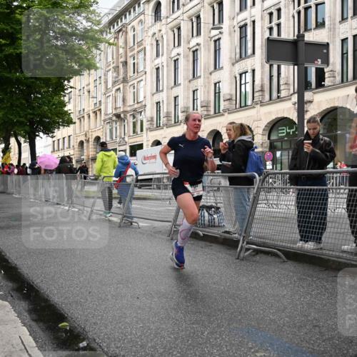 14.06.2026 - REWE Women's Run J. Mangold http://msf.ph/oto/9768935 14.06.2026 09:49:11 Ziel 10991 meine-sportfotos.de