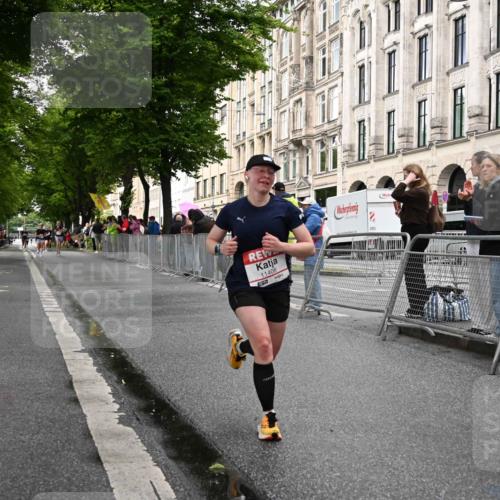 14.06.2026 - REWE Women's Run J. Mangold http://msf.ph/oto/9768964 14.06.2026 09:49:29 Ziel 10102, 11287, 11408 meine-sportfotos.de