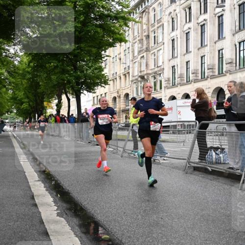 14.06.2026 - REWE Women's Run J. Mangold http://msf.ph/oto/9769013 14.06.2026 09:49:44 Ziel 10281, 10322, 10342, 10691, 10885, 10894 meine-sportfotos.de