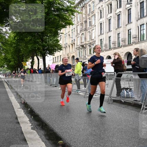 14.06.2026 - REWE Women's Run J. Mangold http://msf.ph/oto/9769015 14.06.2026 09:49:44 Ziel 10281, 10322, 10342, 10691, 10885, 10894 meine-sportfotos.de