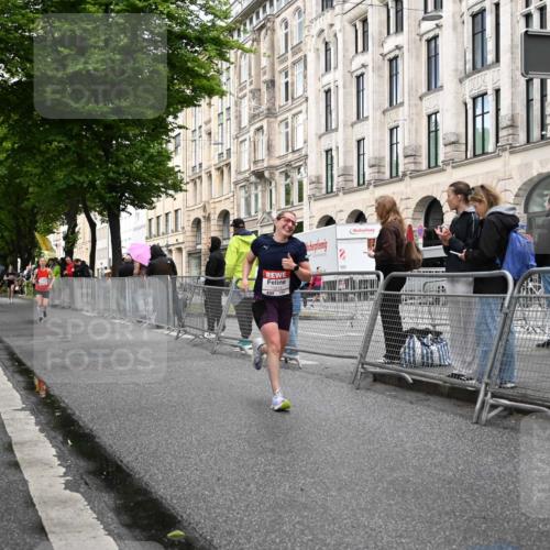 14.06.2026 - REWE Women's Run J. Mangold http://msf.ph/oto/9769022 14.06.2026 09:49:55 Ziel 10214, 10346 meine-sportfotos.de