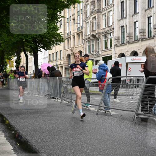 14.06.2026 - REWE Women's Run J. Mangold http://msf.ph/oto/9769038 14.06.2026 09:50:04 Ziel 10021, 10346, 10396, 10958 meine-sportfotos.de