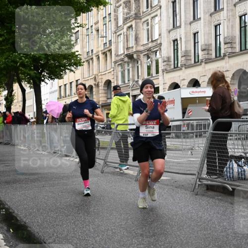 14.06.2026 - REWE Women's Run J. Mangold http://msf.ph/oto/9769055 14.06.2026 09:50:07 Ziel 10021, 10396, 10869, 10958, 11009 meine-sportfotos.de