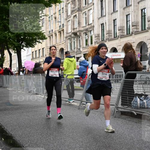 14.06.2026 - REWE Women's Run J. Mangold http://msf.ph/oto/9769057 14.06.2026 09:50:07 Ziel 10021, 10396, 10869, 10958, 11009 meine-sportfotos.de