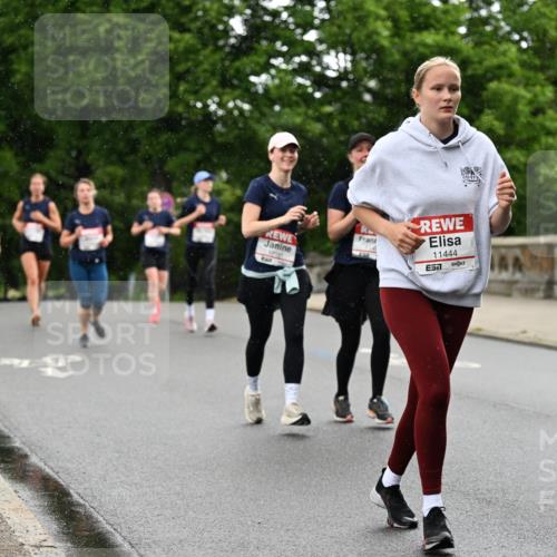 14.06.2026 - REWE Women's Run Dr. Thomas Lammeyer http://msf.ph/oto/9769067 14.06.2026 09:45:55 Laufen 10181, 11444, 7 meine-sportfotos.de