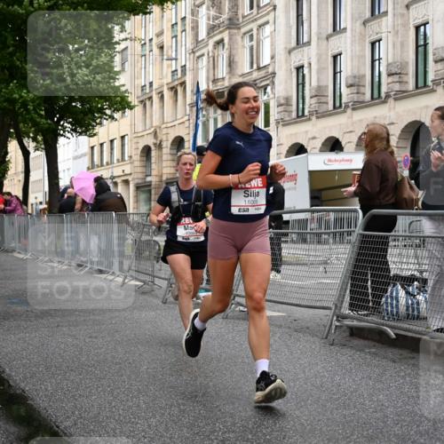 14.06.2026 - REWE Women's Run J. Mangold http://msf.ph/oto/9769069 14.06.2026 09:50:12 Ziel 10396, 10869, 10958, 11009 meine-sportfotos.de