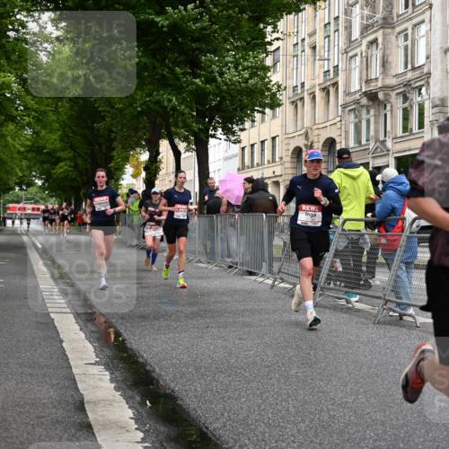 14.06.2026 - REWE Women's Run J. Mangold http://msf.ph/oto/9769108 14.06.2026 09:50:29 Ziel 10085, 10192, 10749, 11105, 11146, 11207, 11396 meine-sportfotos.de