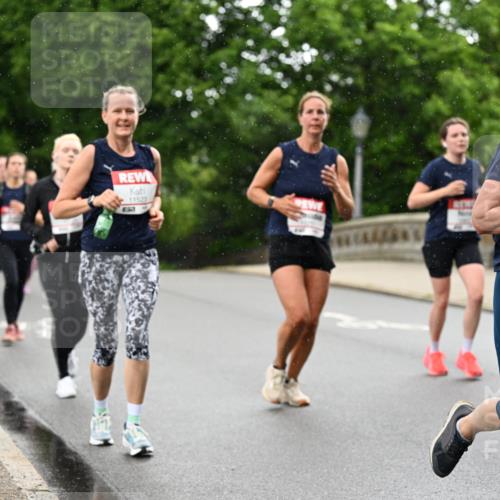 14.06.2026 - REWE Women's Run Dr. Thomas Lammeyer http://msf.ph/oto/9769127 14.06.2026 09:46:00 Laufen 11523, 857, 10904 meine-sportfotos.de