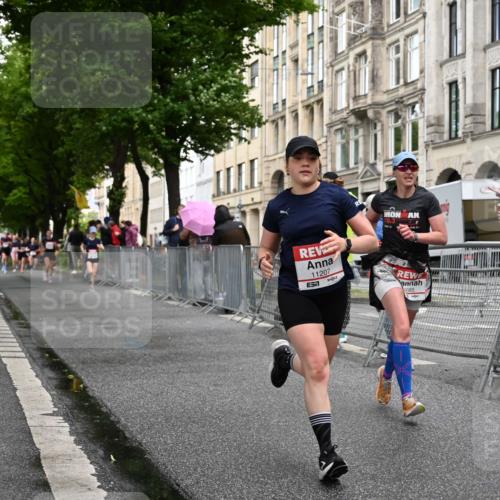 14.06.2026 - REWE Women's Run J. Mangold http://msf.ph/oto/9769136 14.06.2026 09:50:33 Ziel 10085, 10749, 11146, 11207, 11396 meine-sportfotos.de