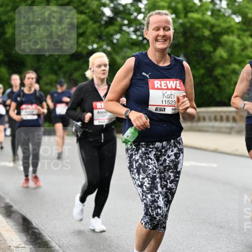 14.06.2026 - REWE Women's Run Dr. Thomas Lammeyer http://msf.ph/oto/9769140 14.06.2026 09:46:01 Laufen 11523, 3, 10251 meine-sportfotos.de