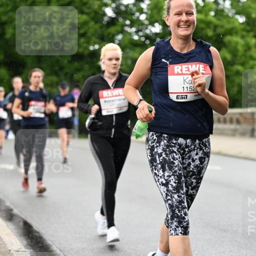 14.06.2026 - REWE Women's Run Dr. Thomas Lammeyer http://msf.ph/oto/9769143 14.06.2026 09:46:01 Laufen 1152, 10251 meine-sportfotos.de