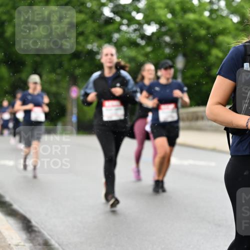 14.06.2026 - REWE Women's Run Dr. Thomas Lammeyer http://msf.ph/oto/9769182 14.06.2026 09:46:04 Laufen 20 meine-sportfotos.de