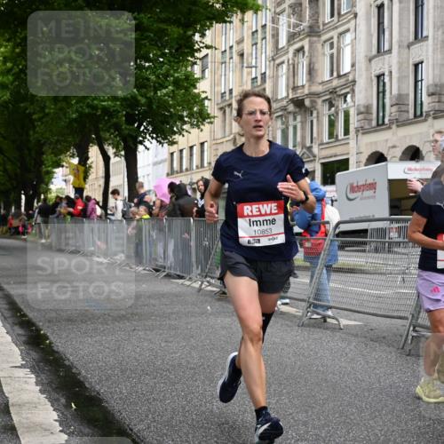 14.06.2026 - REWE Women's Run J. Mangold http://msf.ph/oto/9769209 14.06.2026 09:51:06 Ziel 10144, 10853 meine-sportfotos.de