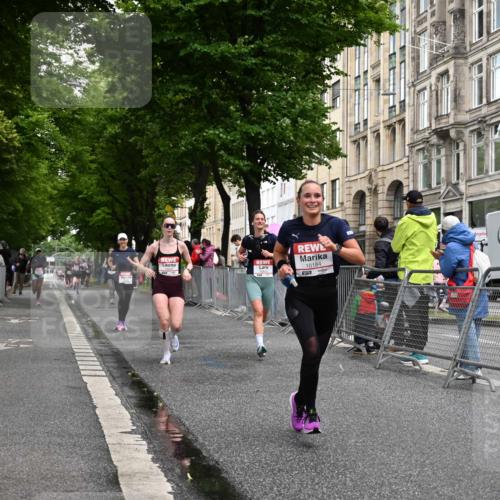 14.06.2026 - REWE Women's Run J. Mangold http://msf.ph/oto/9769217 14.06.2026 09:51:17 Ziel 10184, 10390, 10604, 10803 meine-sportfotos.de