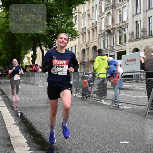 14.06.2026 - REWE Women's Run J. Mangold http://msf.ph/oto/9769252 14.06.2026 09:51:30 Ziel 10589, 10999, 11218, 11244 meine-sportfotos.de
