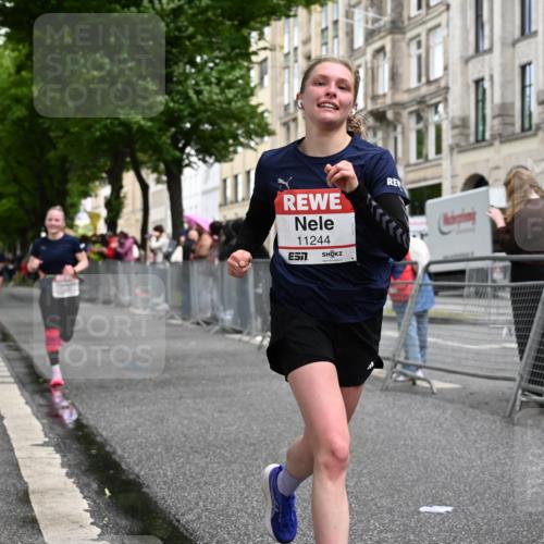 14.06.2026 - REWE Women's Run J. Mangold http://msf.ph/oto/9769257 14.06.2026 09:51:30 Ziel 10589, 10999, 11218, 11244 meine-sportfotos.de