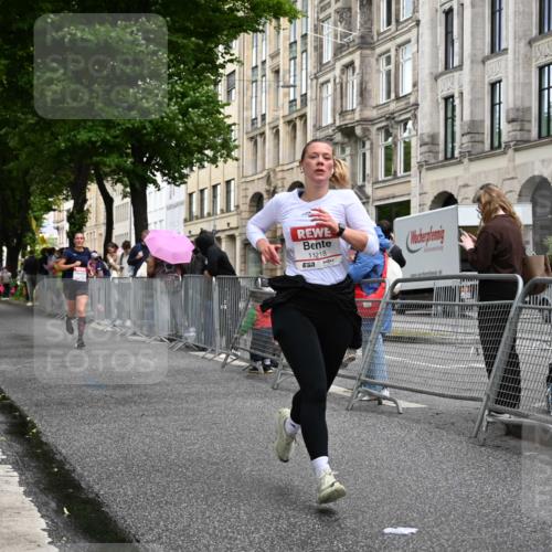 14.06.2026 - REWE Women's Run J. Mangold http://msf.ph/oto/9769271 14.06.2026 09:51:35 Ziel 10763, 10999, 11218, 11388 meine-sportfotos.de
