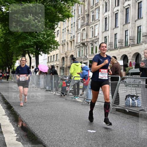 14.06.2026 - REWE Women's Run J. Mangold http://msf.ph/oto/9769276 14.06.2026 09:51:39 Ziel 10763, 11218, 11388 meine-sportfotos.de