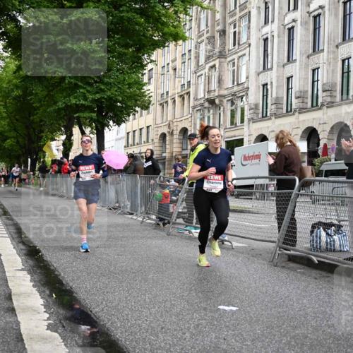 14.06.2026 - REWE Women's Run J. Mangold http://msf.ph/oto/9769287 14.06.2026 09:51:48 Ziel 10449, 10971 meine-sportfotos.de
