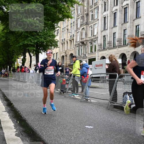 14.06.2026 - REWE Women's Run J. Mangold http://msf.ph/oto/9769297 14.06.2026 09:51:49 Ziel 10449, 10971 meine-sportfotos.de