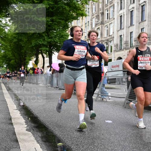 14.06.2026 - REWE Women's Run J. Mangold http://msf.ph/oto/9769343 14.06.2026 09:52:06 Ziel 10230, 10286, 10870, 10954, 11135 meine-sportfotos.de