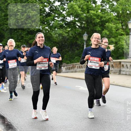 14.06.2026 - REWE Women's Run Dr. Thomas Lammeyer http://msf.ph/oto/9769361 14.06.2026 09:46:17 Laufen 10222, 11107, 7, 48 meine-sportfotos.de