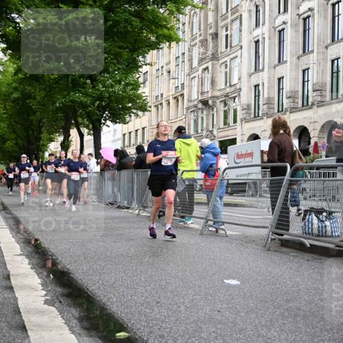 14.06.2026 - REWE Women's Run J. Mangold http://msf.ph/oto/9769382 14.06.2026 09:52:22 Ziel 10168, 10422, 10942, 11174, 11326, 11519 meine-sportfotos.de
