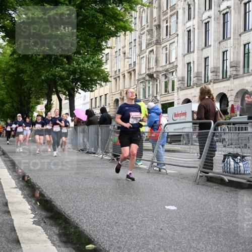14.06.2026 - REWE Women's Run J. Mangold http://msf.ph/oto/9769385 14.06.2026 09:52:22 Ziel 10168, 10422, 10942, 11174, 11326, 11519 meine-sportfotos.de