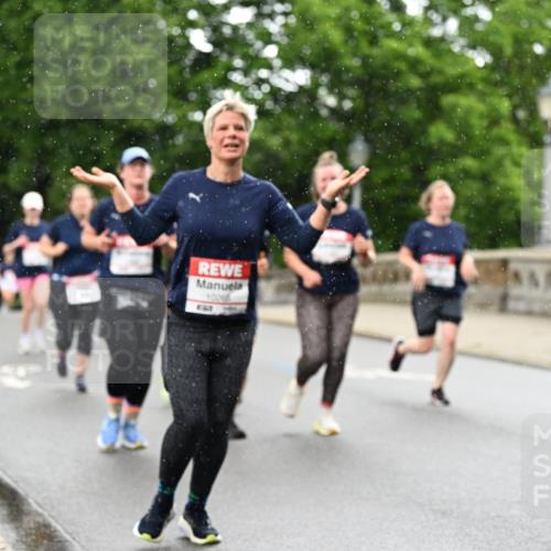 14.06.2026 - REWE Women's Run Dr. Thomas Lammeyer http://msf.ph/oto/9769389 14.06.2026 09:46:19 Laufen 10266 meine-sportfotos.de