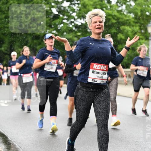 14.06.2026 - REWE Women's Run Dr. Thomas Lammeyer http://msf.ph/oto/9769396 14.06.2026 09:46:19 Laufen 10, 10268, 7 meine-sportfotos.de