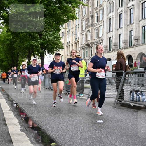 14.06.2026 - REWE Women's Run J. Mangold http://msf.ph/oto/9769408 14.06.2026 09:52:26 Ziel 10168, 10278, 10422, 10490, 10686, 10942, 11174, 11326, 11467, 11519 meine-sportfotos.de